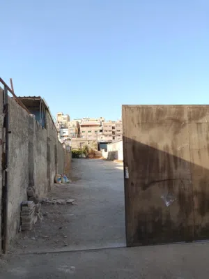 Mixed Use . Monthly . 1400 m20