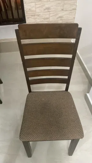 طاوله طعام للبيع 6 أشخاص