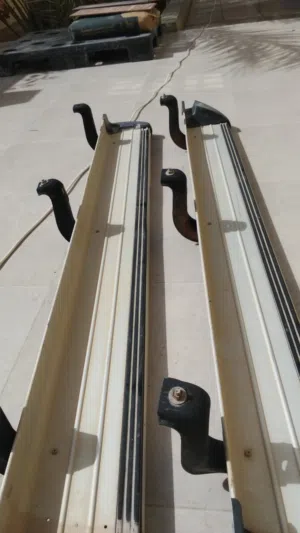 قطع غيار سيارة