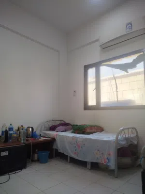 غرفه للإيجار