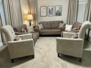 طقم كنب امريكي 9 مقاعد  خشب سويد ارجل زان قماش شمواه  مقعد مريح لجلوس