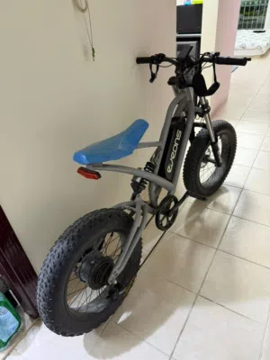 For sale scooter bike EVEONES BLUE BEE 2 BRAND NICE CONDITION VERY HIGH SPEED WITH SUSPENSION