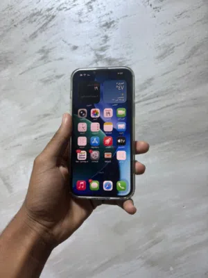 IPhone 13 Pro Max جهازنظيف استخدام شخصي ذاكرة 256 مستبدل شاشة مال. تفصيخ الشراي. يدلل