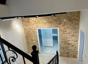 ‏٣ غرف نوم ‏.‏ ٣ حمّامات ‏.‏ 180 م٢‏1