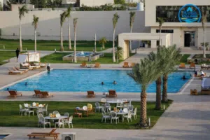 ارض سكنية بامتياز 2 واجهات مقابل منتجع التلة للالعاب المائية
