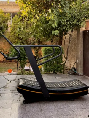 جهاز كارديو (Air Runner) بحالة ممتازة وشبه جديد