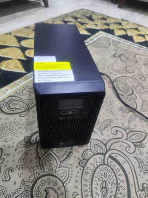 UPS Online 1KVA للبيع بحالة جيدة
