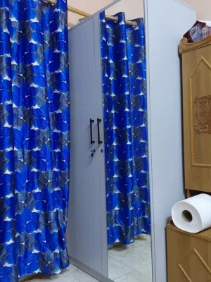 wardrobe for sale no scratch no dent zero scratches good condition clean condition used only for 2 m