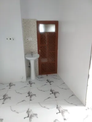 100 m2 3 Bedrooms Apartments for Rent in Sana'a Sa'wan