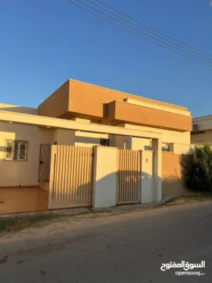منزل للبيع كاش أو شيك اكزيوني طريق المشتل موقع ممتاز علي القطران الفرعي