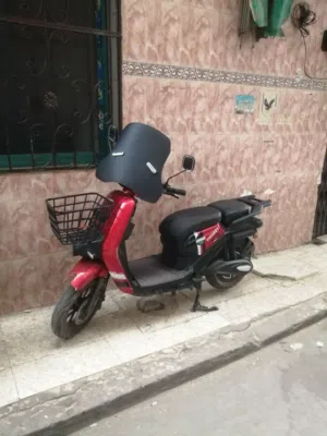 سكوتر كهربائي فيجوري ديمورا 2000