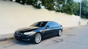 Bmw i528. V6