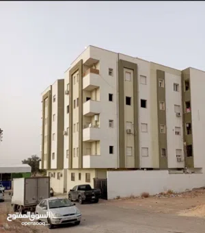 شقة سكنية في منطقة مشروع الموز بالسبعة للبيع .. بالقرب من جامع الرحمة .. اقرأ الإعلان اكويس
