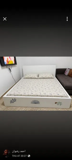 سرير ايكيا للبيع