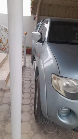 Used Mitsubishi L200 in Al Dakhiliya