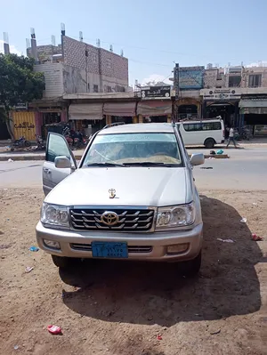 Used Toyota Land Cruiser in Taiz