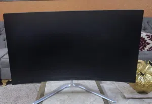 شاشه ايسر قيمينق