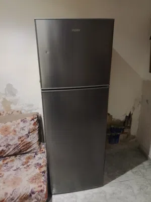 ثلاجات للبيع