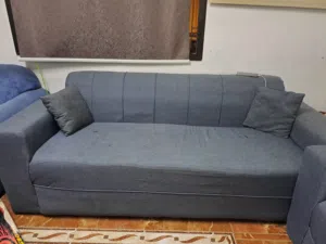 مجلس مستعمل سليم يتكون من كرسي كبير3 + كرسي 2 صغير