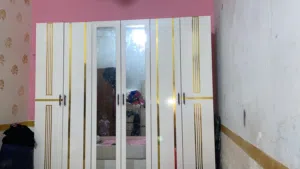 كنتور وميز مراية