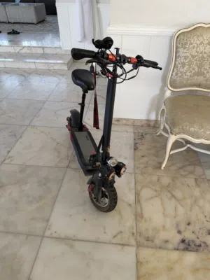 سكوتر كهربائي