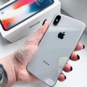Apple iPhone X 64 GB in Zarqa