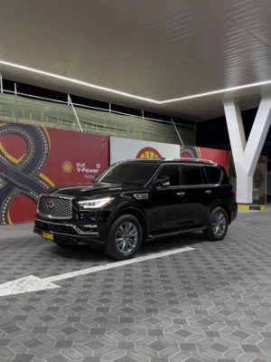 للبيع انفينتي qx80 2022 قمة فالنظافة