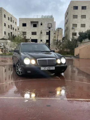 مرسيدس بنز 99