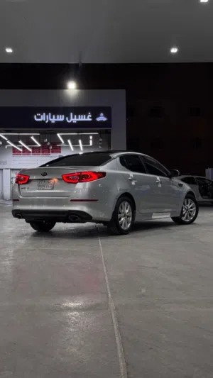 كيا اوبتيما 2015