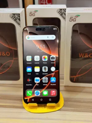 W&O X16 Pro Max جهاز نازل بنفس تصميم آيفون 16برو ماكس بالمقاس، حرفيا ولا غلطة