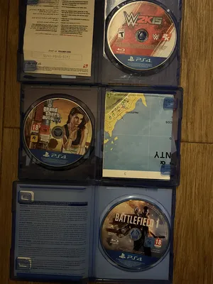 العاب PS4 200 ريال ثلاثة العاب