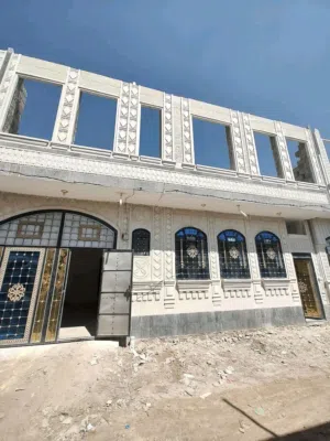 بيت مشطب لكس هردي قواعد وعمدان وبسعر عرطه جداً شارع 6متر نافذ الى 24 المساحه ثلاث لبن