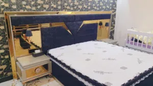 غرفة نوم(تركي) من شركة اداش نضيفة جدا اخت الجديدة بسعر البصرة الطويسة استخدام شهرين