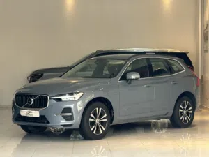 VOLVO XC60 B5 model 2023 FOR SALE clean title