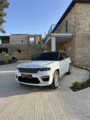 jeep-crand-cherokee-summit