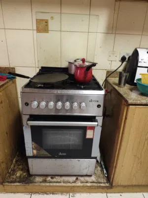 4 burnal Stav with oven