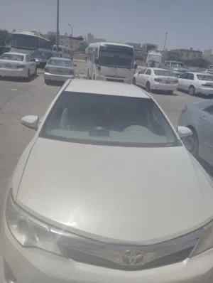 2013 Toyota Camry GLX Coupe with LED Lights and 360° Camera - White