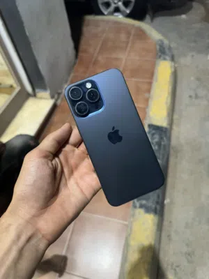 15 برو ماكس