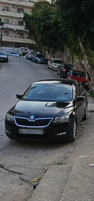 سكودا-رابيد-2017-سيدان-للبيع