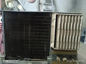 general 2 ton good condition and good service and cooling