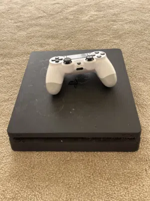 سوني فور مستعمل