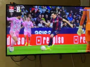 شاشه جي جارد