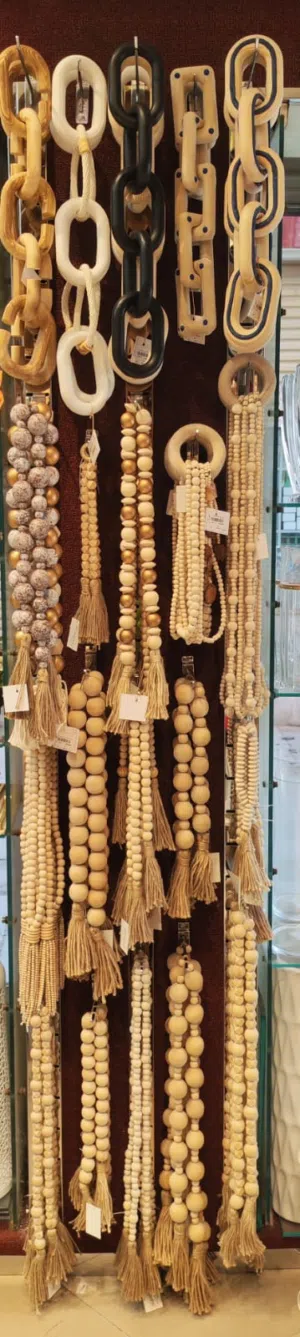 ديكورات خشبية