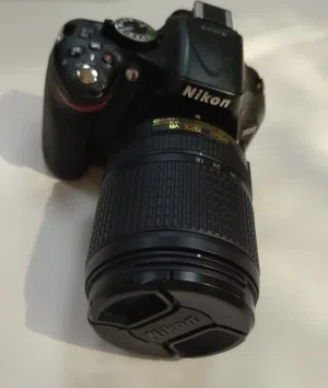FOR SALE — Nikon D5200 with 18-140mm VR Lens