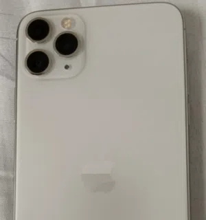 Apple iPhone 11 Pro Max 256 GB in Najaf