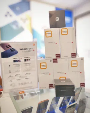 Brand New Xiaomi Mobile Phone XIAOMI 17T AND 17T PRO 256GB,512GB, 1TB WHITE BLUE VOILET BLACK