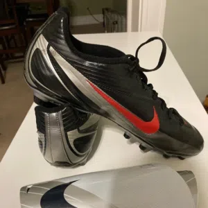 بوت original Nike نايك للملاعب