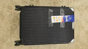 للبيع حقيبة سفر اصلية صنع فيتنام