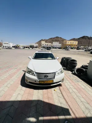 FOR SALE – Lexus ES350 2011 Model