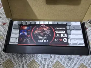للبيع كيبورد Redragon Fizz RGB  حبايب هذا الكيبورد فخم بمعنى الكلمة   أوبن بوكس – مثل الجديد، نظافة